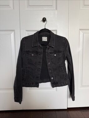 Pull&Bear Women's Washed Black Denim Jacket